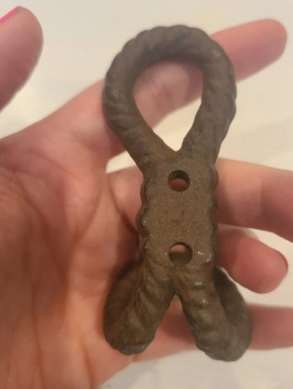 Rustic Wall Hook with a Twisted Rope-Inspired Design - Nautical Rustic Decor